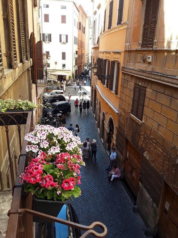 Palazzo Del Duca Piazza Navona Guest House Рим Екстериор снимка