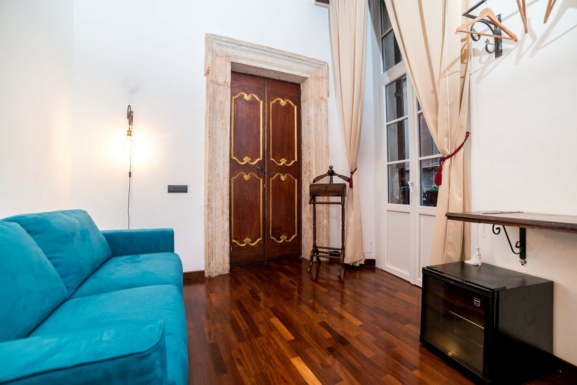 Palazzo Del Duca Piazza Navona Guest House Рим Екстериор снимка